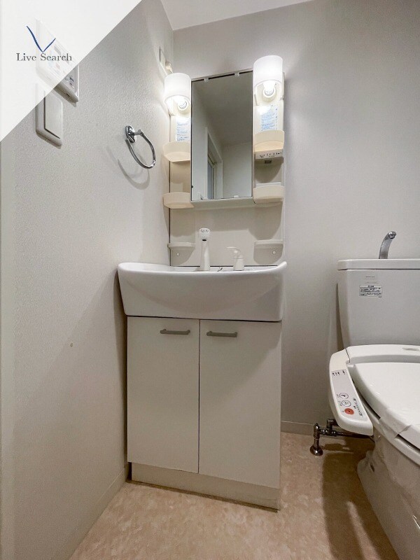 物件内観写真11　(別号室)