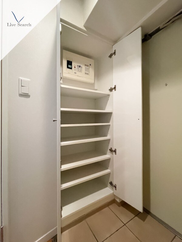 物件内観写真13　(別号室)