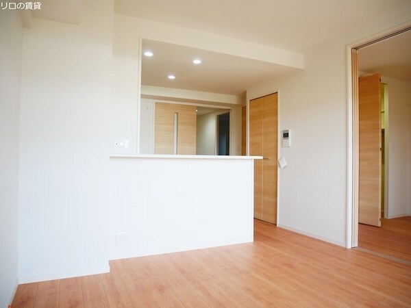 居室・リビング(同型イメージ)