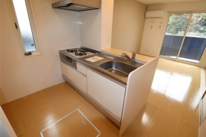 物件内観写真5　(別号室)