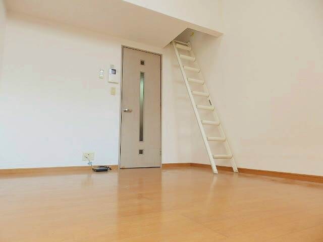 物件内観写真5　(別号室)