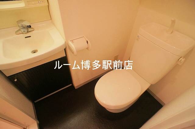 物件内観写真11　(別号室)