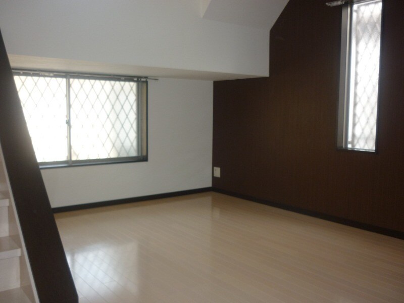 物件内観写真3　(同型イメージ)