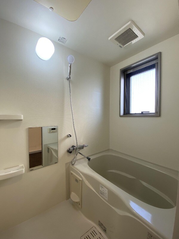 物件内観写真4　(別号室)