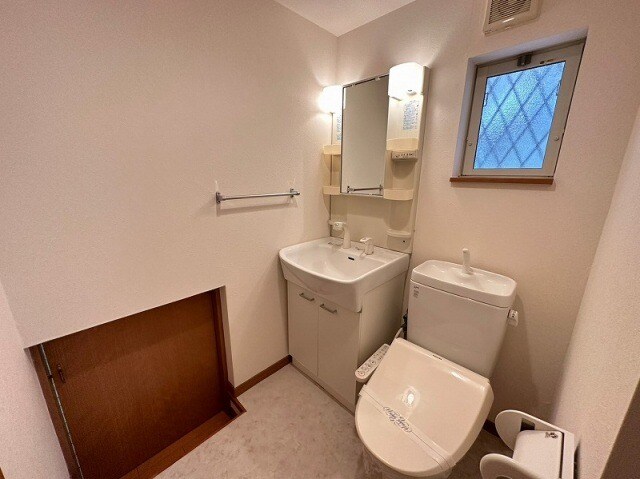 物件内観写真4　(別号室)