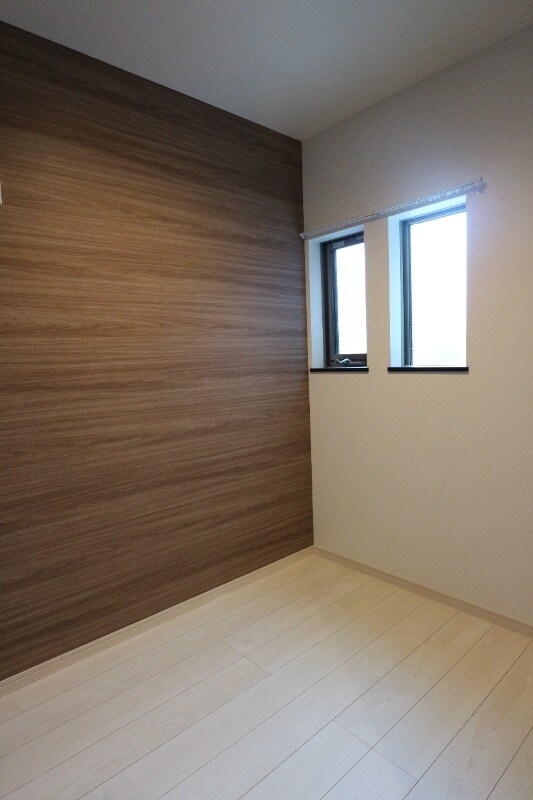 物件内観写真5　(別号室)