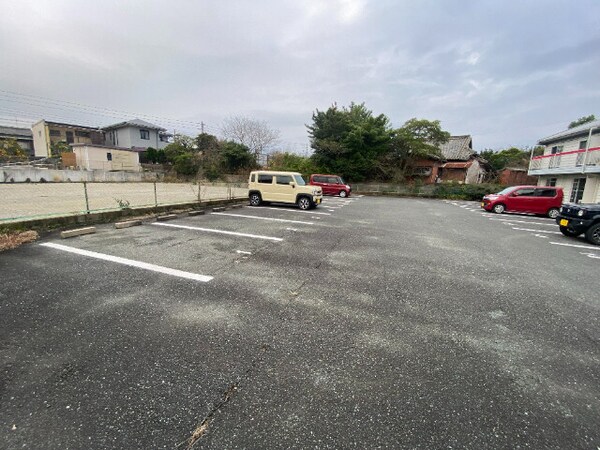駐車場(駐車場)