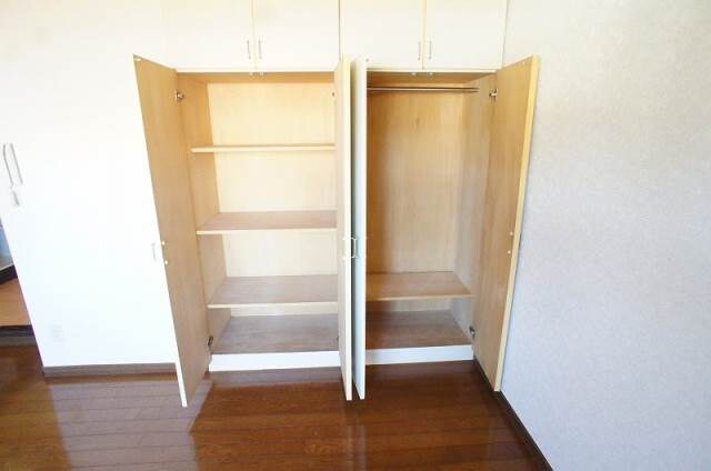 物件内観写真9　(別号室)