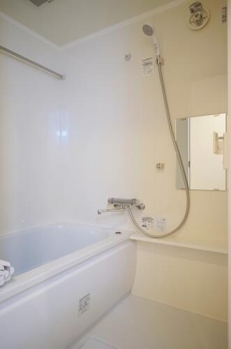 物件内観写真6　(別号室写真)