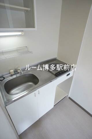 物件内観写真3　(別号室)