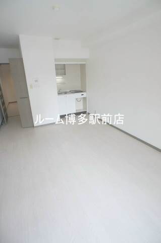 物件内観写真4　(別号室)