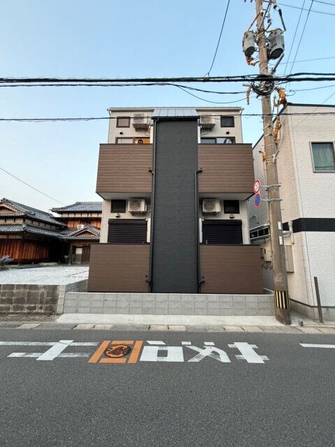 物件外観写真1　(外観)