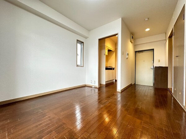 居室・リビング(現状優先)