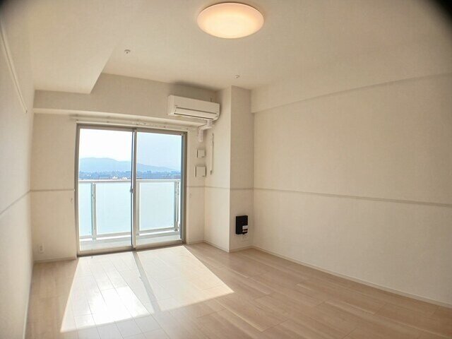 物件内観写真12　(同型参照)