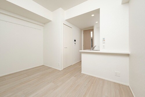 物件内観写真5　(同型イメージ)