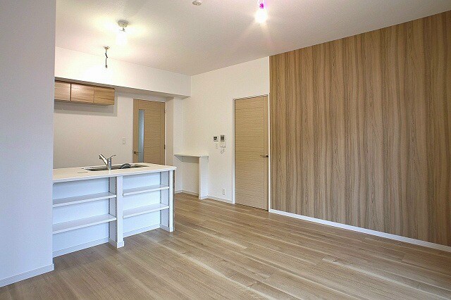 物件内観写真3　(別号室イメージ)