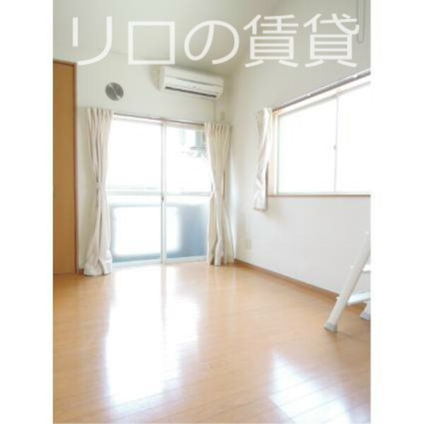 ロビー(広々リビングルーム)