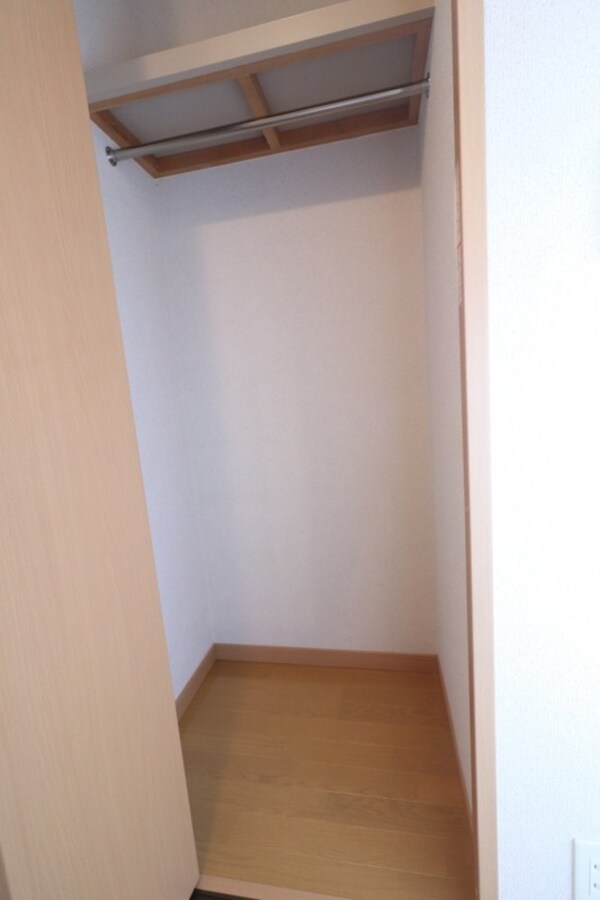 収納(別号室)