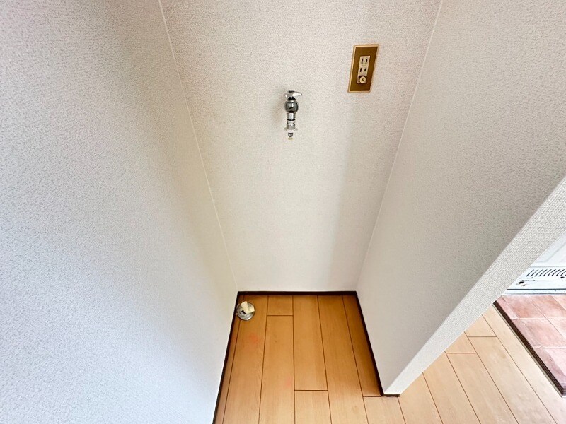 物件内観写真12　(別号室)