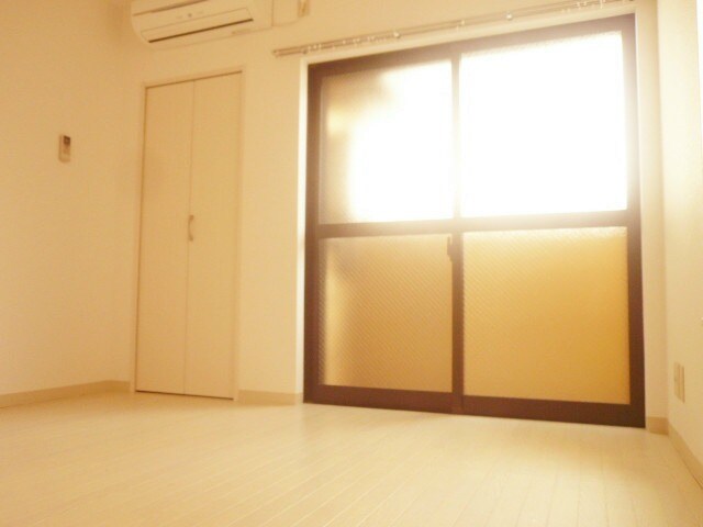 物件内観写真3　(別号室)