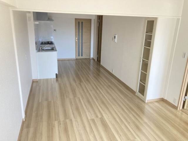 物件内観写真5　(同物件別号数)