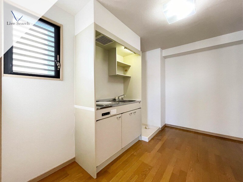 物件内観写真4　(別号室)