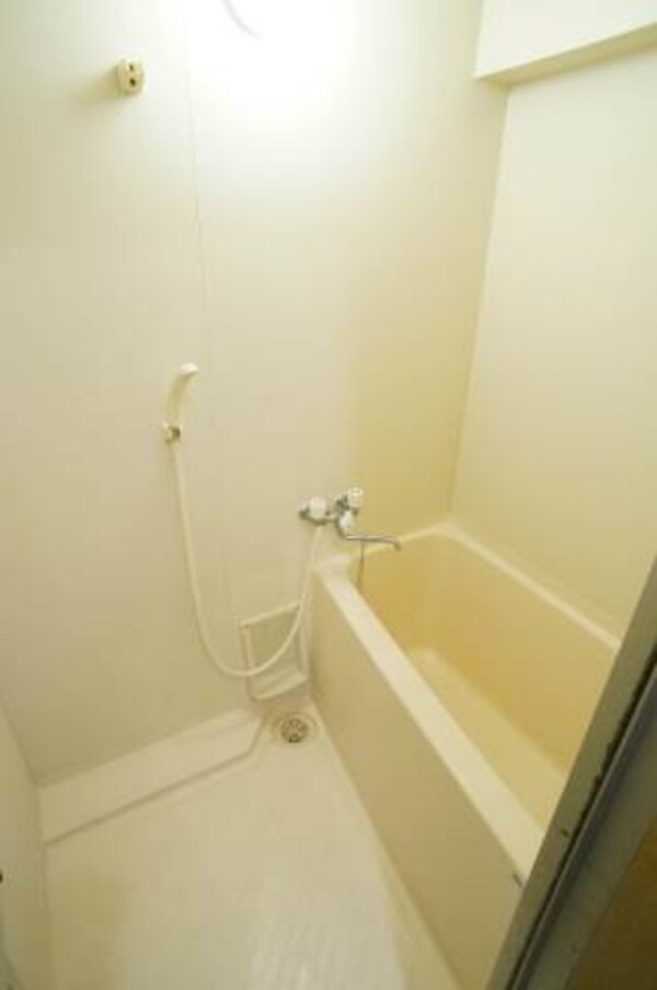 バス／シャワールーム等(同型タイプ)