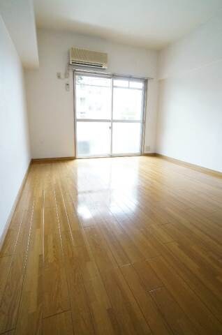 物件内観写真13　(同型タイプ)