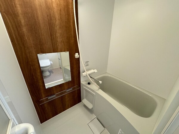 バス／シャワールーム等(同型イメージ)