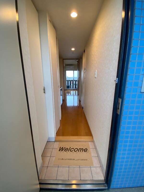 物件内観写真2　(別号室)