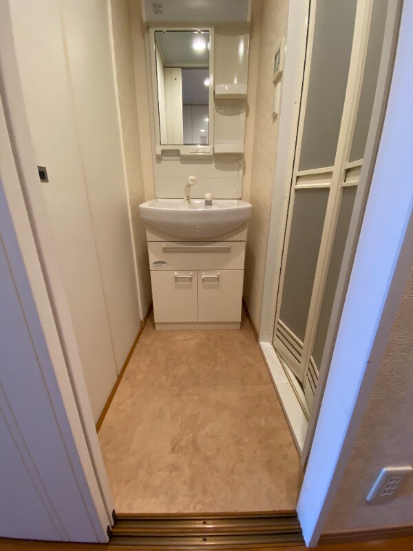 物件内観写真5　(別号室)