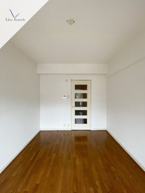 物件内観写真2　(別号室)