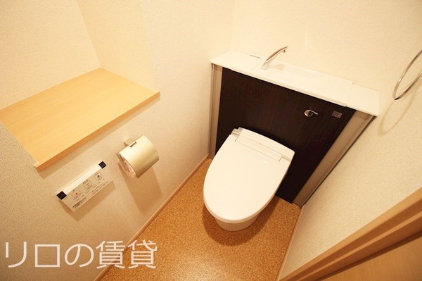 トイレ(別号室)