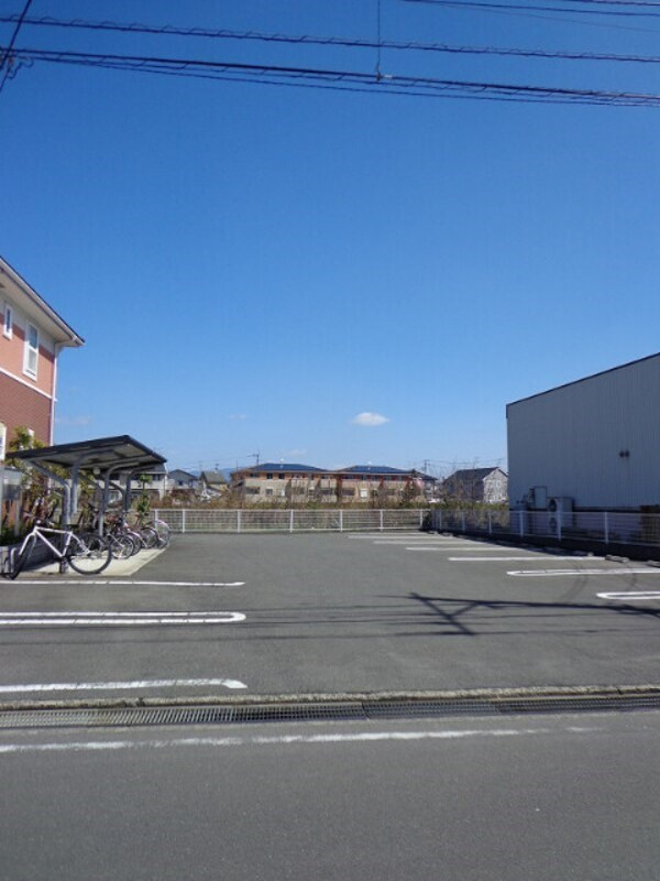 駐車場(駐車場)