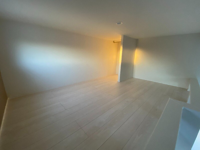 物件内観写真5　(別号室)