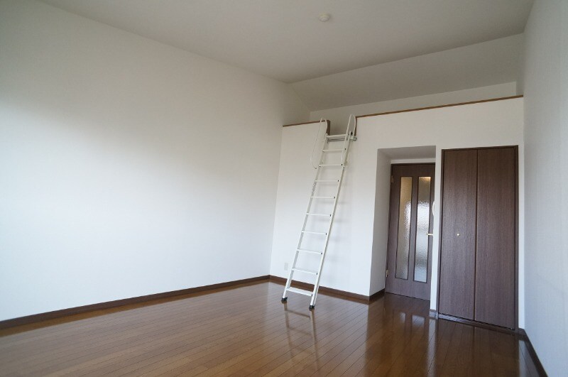 物件内観写真3　(同型タイプ)