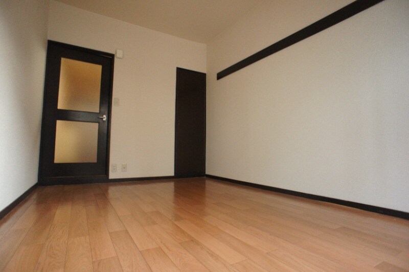 物件内観写真7　(別号室)