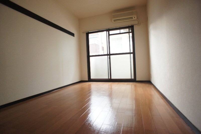 物件内観写真9　(別号室)