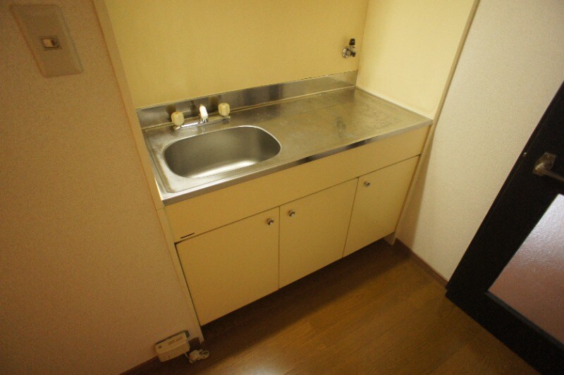 物件内観写真12　(別号室)