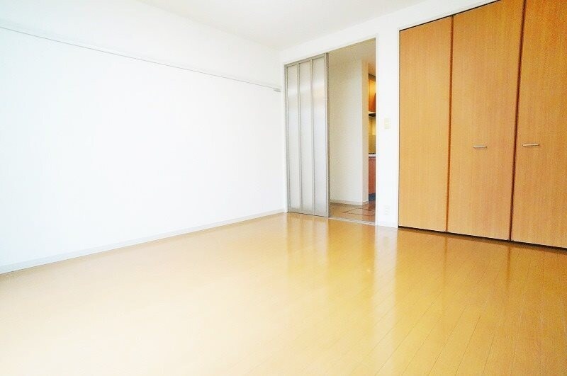 物件内観写真4　(別号室イメージ)