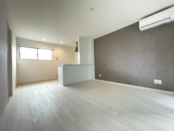 居室・リビング(現状優先)