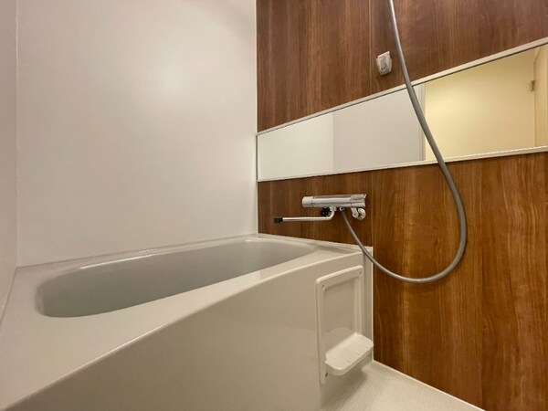 バス／シャワールーム等(現状優先)