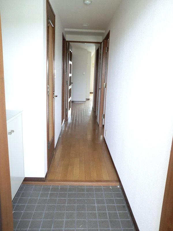 玄関(別号室イメージ)