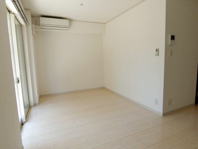 物件内観写真5　(別号室)