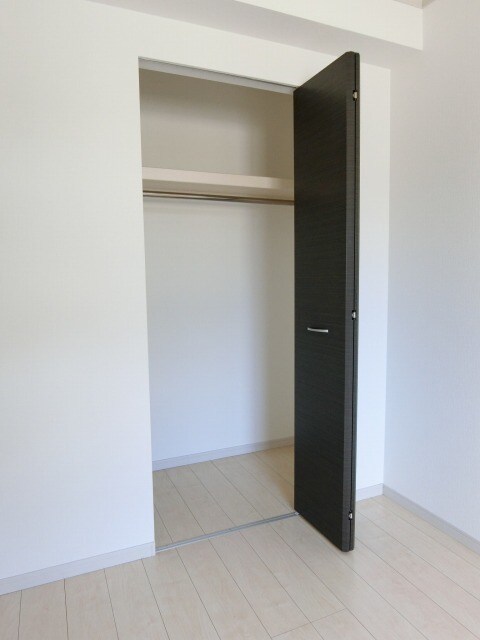 物件内観写真8　(別号室)