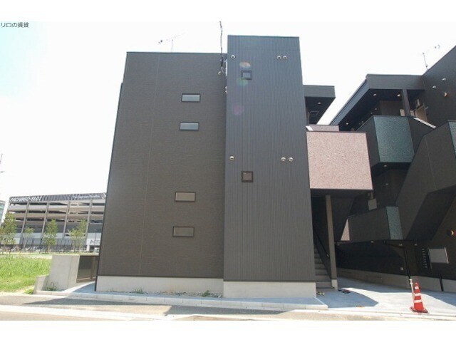 物件外観写真1　(外観)