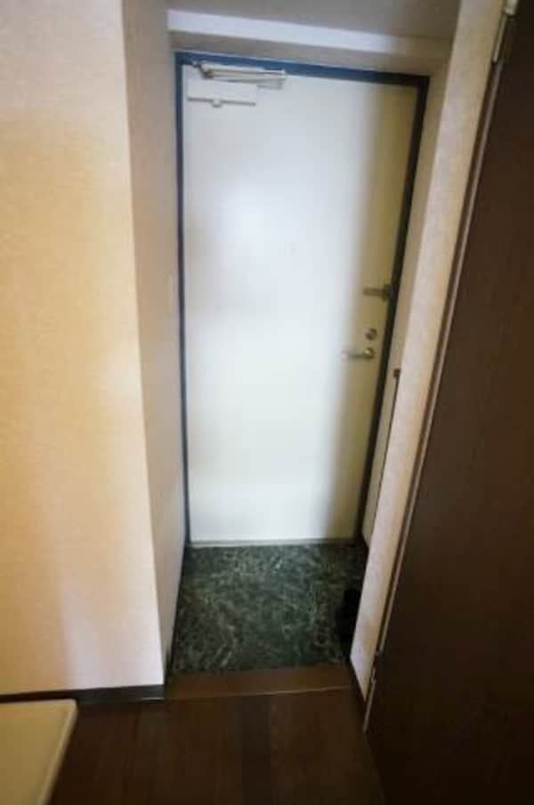 玄関(別号室タイプ)