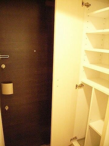 物件内観写真2　(同型イメージ)