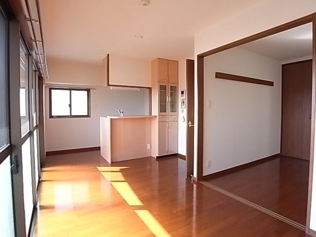 物件内観写真3　(別号室)