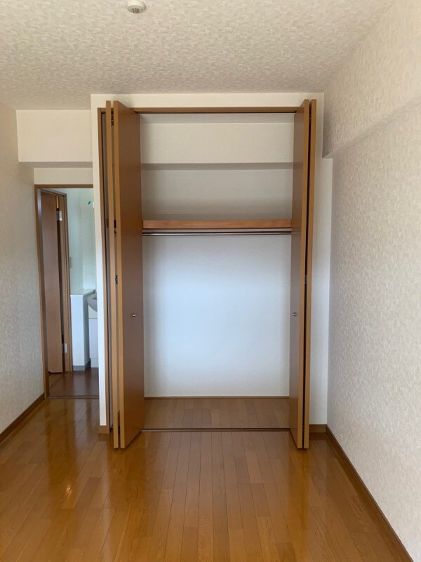 物件内観写真8　(別号室)